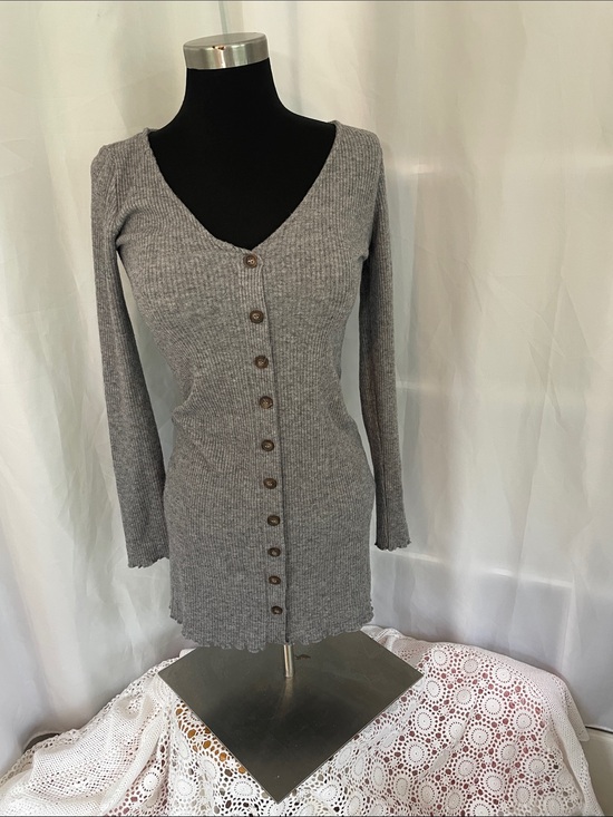 Forever 21 Dresses & Skirts - Forever 21 Gray Ribbed Button-Front Long Sleeve Dress Size M PTP 17, L 32
